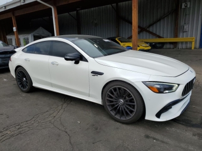 2021 MERCEDES-BENZ AMG GT 43 справа спереди