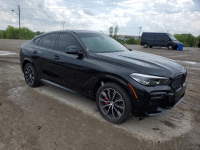 2022 BMW X6 XDRIVE40I справа спереди