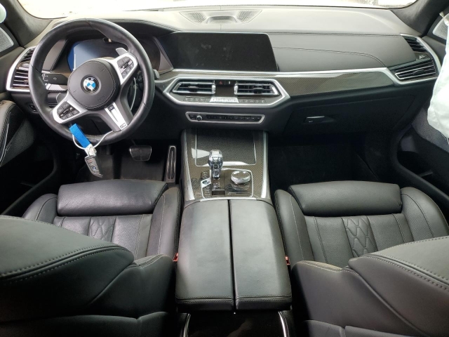 2021 BMW X5 M50I салон 3