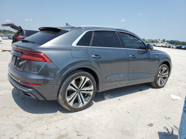 2022 AUDI Q8 PREMIUM PLUS S-LINE справа сзади