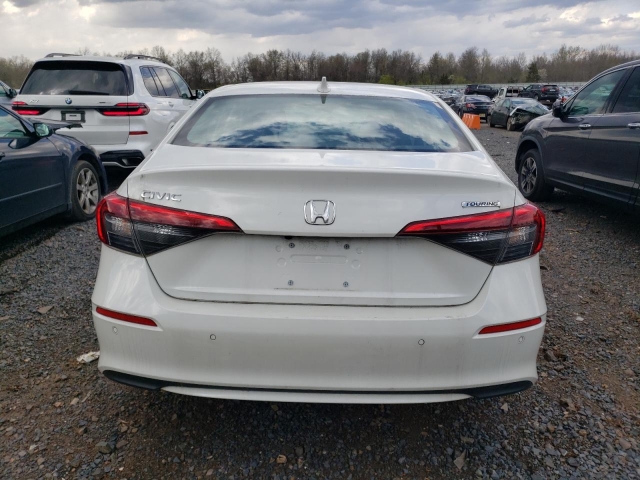 2022 HONDA CIVIC TOURING сзади