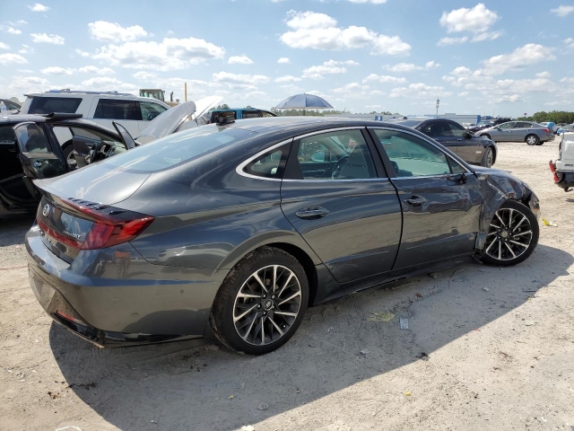 2022 HYUNDAI SONATA LIMITED справа сзади