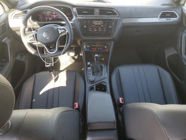 2022 VOLKSWAGEN TIGUAN SE R-LINE BLACK салон 2