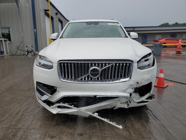 2022 VOLVO XC90 T8 RECHARGE INSCRIPTION спереди