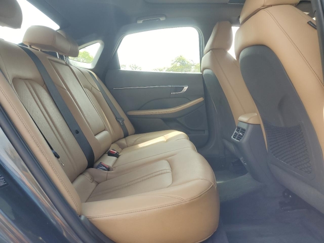 2023 HYUNDAI SONATA LIMITED салон 3