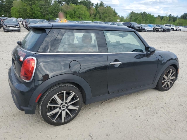 2023 MINI COOPER справа сзади