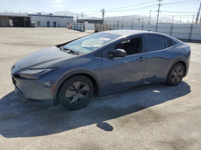2023 TOYOTA PRIUS PRIME SE слева спереди