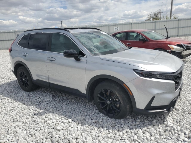 2024 HONDA CR-V SPORT справа спереди