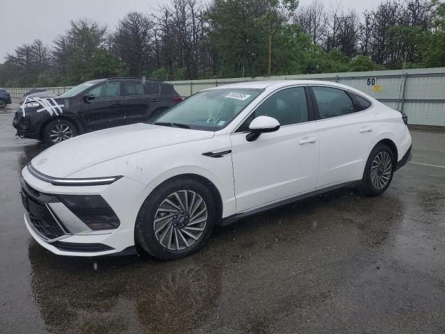 2024 HYUNDAI SONATA HYBRID слева спереди