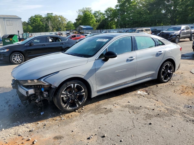 2024 KIA K5 GT LINE слева спереди