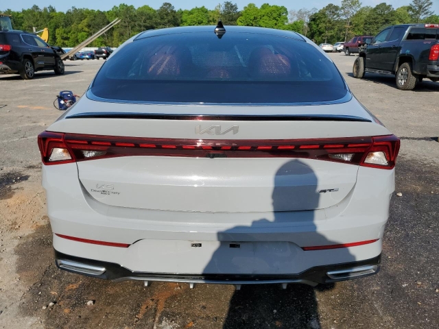 2024 KIA K5 GT LINE сзади
