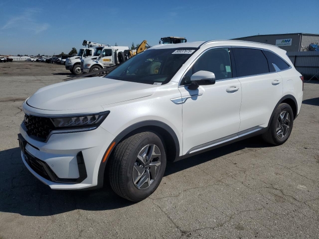 2024 KIA SORENTO EX слева спереди