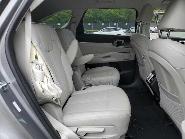 2025 KIA SORENTO EX салон 4