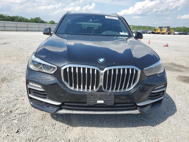 2021 BMW X5 XDRIVE45E спереди