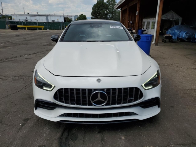 2021 MERCEDES-BENZ AMG GT 43 спереди