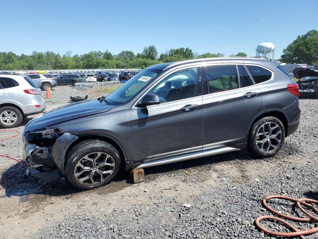 2022 BMW X1 XDRIVE28I2022 слева спереди