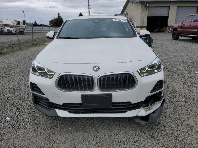 2022 BMW X2 XDRIVE28I спереди