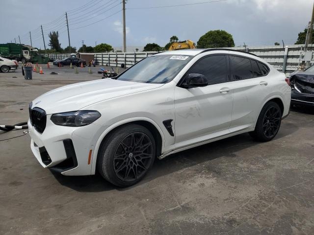 2022 BMW X4 M слева спереди