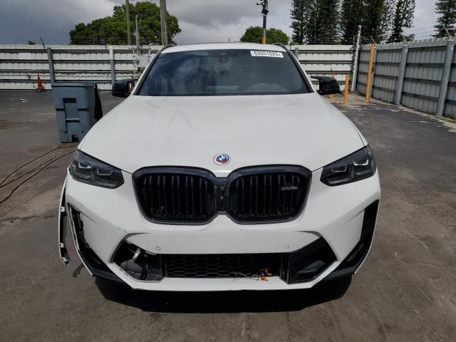 2022 BMW X4 M спереди спереди