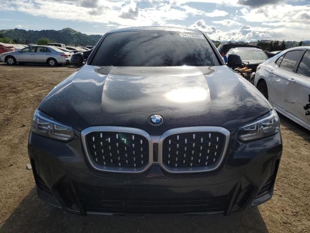 2022 BMW X4 XDRIVE30I спереди