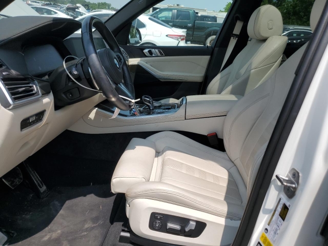2022 BMW X5 XDRIVE40I салон 1