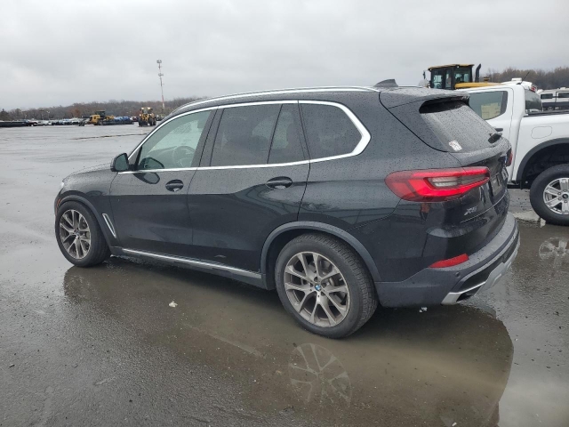 2022 BMW X5 XDRIVE40I слева сзади