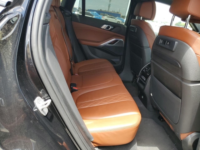 2022 BMW X6 XDRIVE40I салон 3