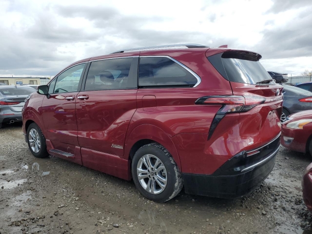 2022 TOYOTA SIENNA LIMITED слева сзади
