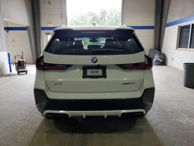 2023 BMW X1 XDRIVE28I сзади