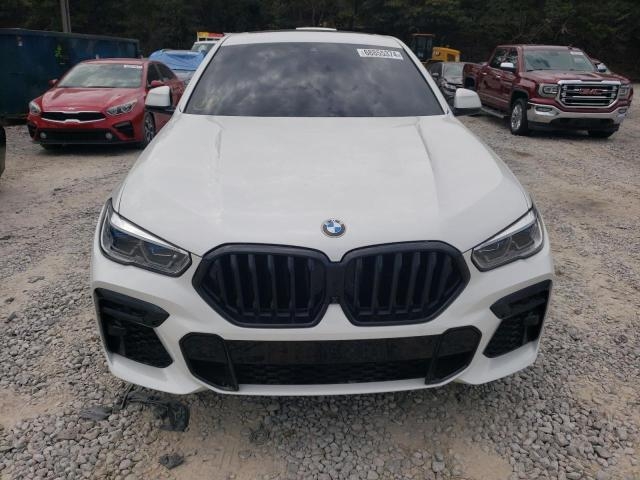 2023 BMW X6 XDRIVE40I спереди