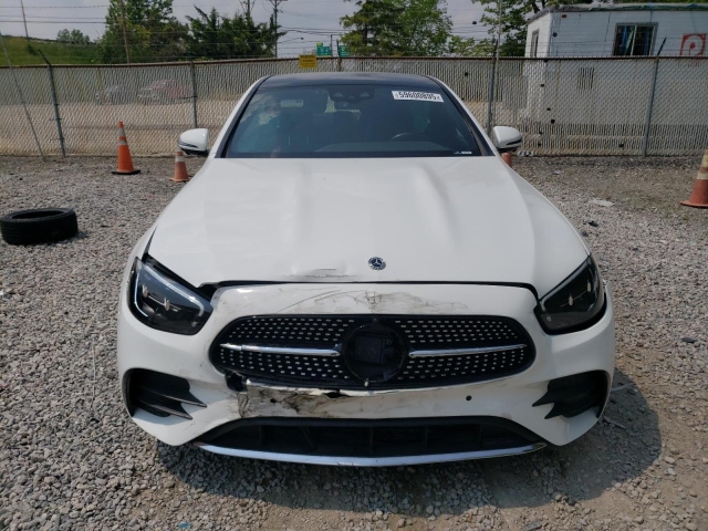 2023 MERCEDES-BENZ E 350 4MATIC спереди