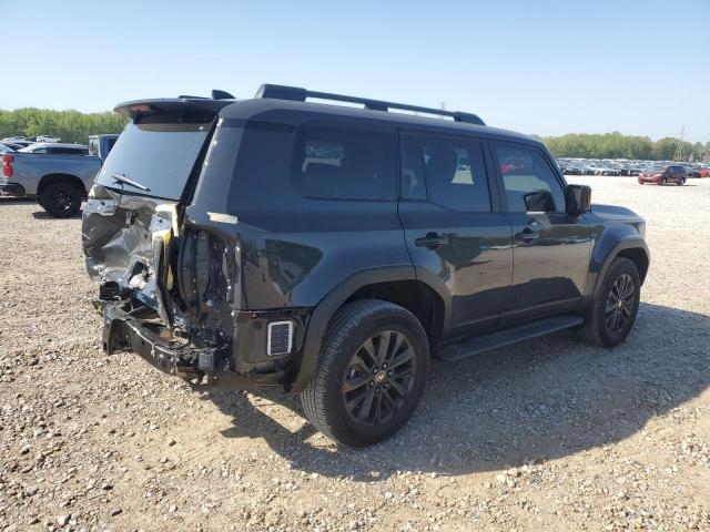2024 TOYOTA LAND CRUISER BASE справа сзади