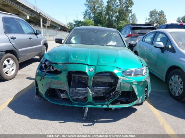 2025 BMW M3 спереди