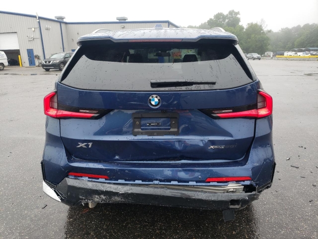 2025 BMW X1 XDRIVE28I сзади