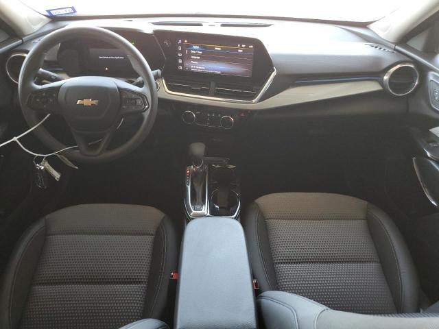 2025 CHEVROLET TRAX 1LT салон 2