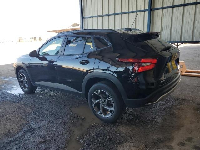 2025 CHEVROLET TRAX 1LT слева сзади