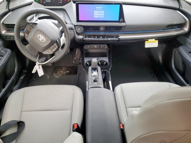 2025 TOYOTA PRIUS LE салон 2
