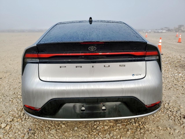 2025 TOYOTA PRIUS LE сзади