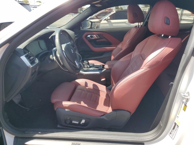 2022 BMW 230I салон 1