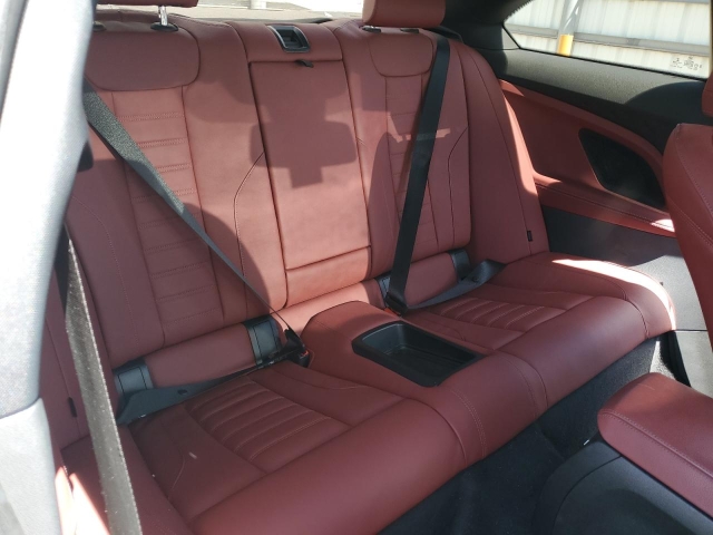 2022 BMW 230I салон 3