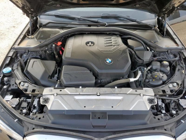 2022 BMW 330I мотор