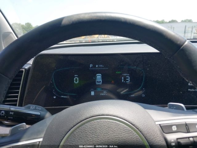 2023 KIA SPORTAGE HYBRID EX панель
