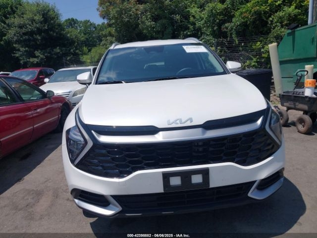 2023 KIA SPORTAGE HYBRID EX спереди