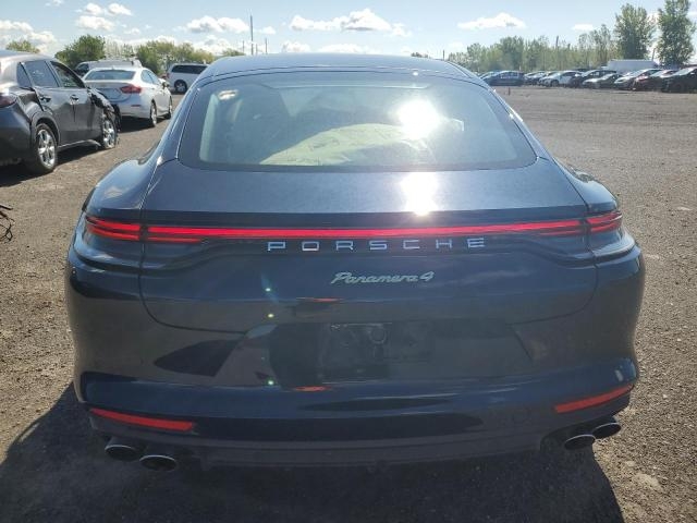 2021 PORSCHE PANAMERA 4 E-HYBRID сзади 