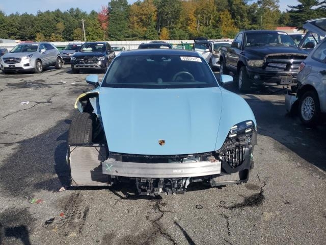 2021 PORSCHE TAYCAN спереди 