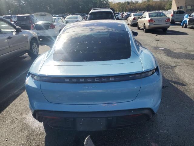 2021 PORSCHE TAYCAN сзади 