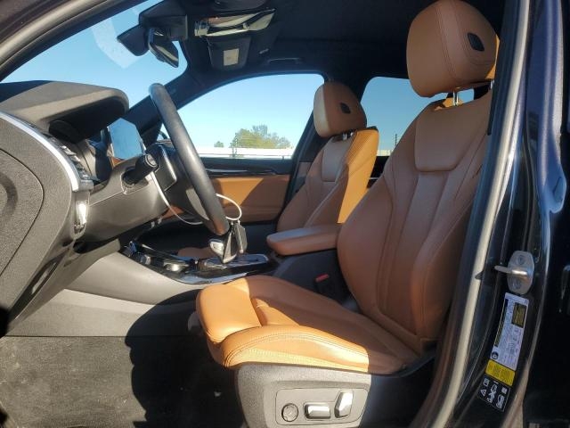 2022 BMW X3 XDRIVE30I салон1