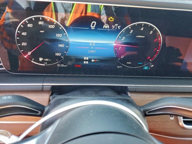 2025 MERCEDES-BENZ GLS 450 4MATIC панель