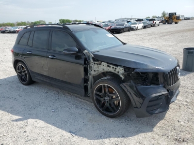 2022 MERCEDES-BENZ GLB AMG 35 4MATIC справа спереди