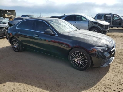 2023 MERCEDES-BENZ C 300 4MATIC справа спереди